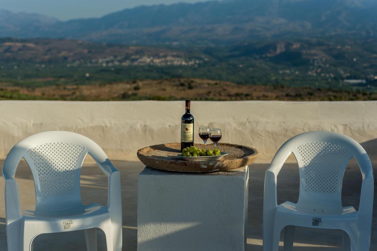 Bella-Maria At Aptera With Mountain And Sea View !! Chania  Exteriér fotografie